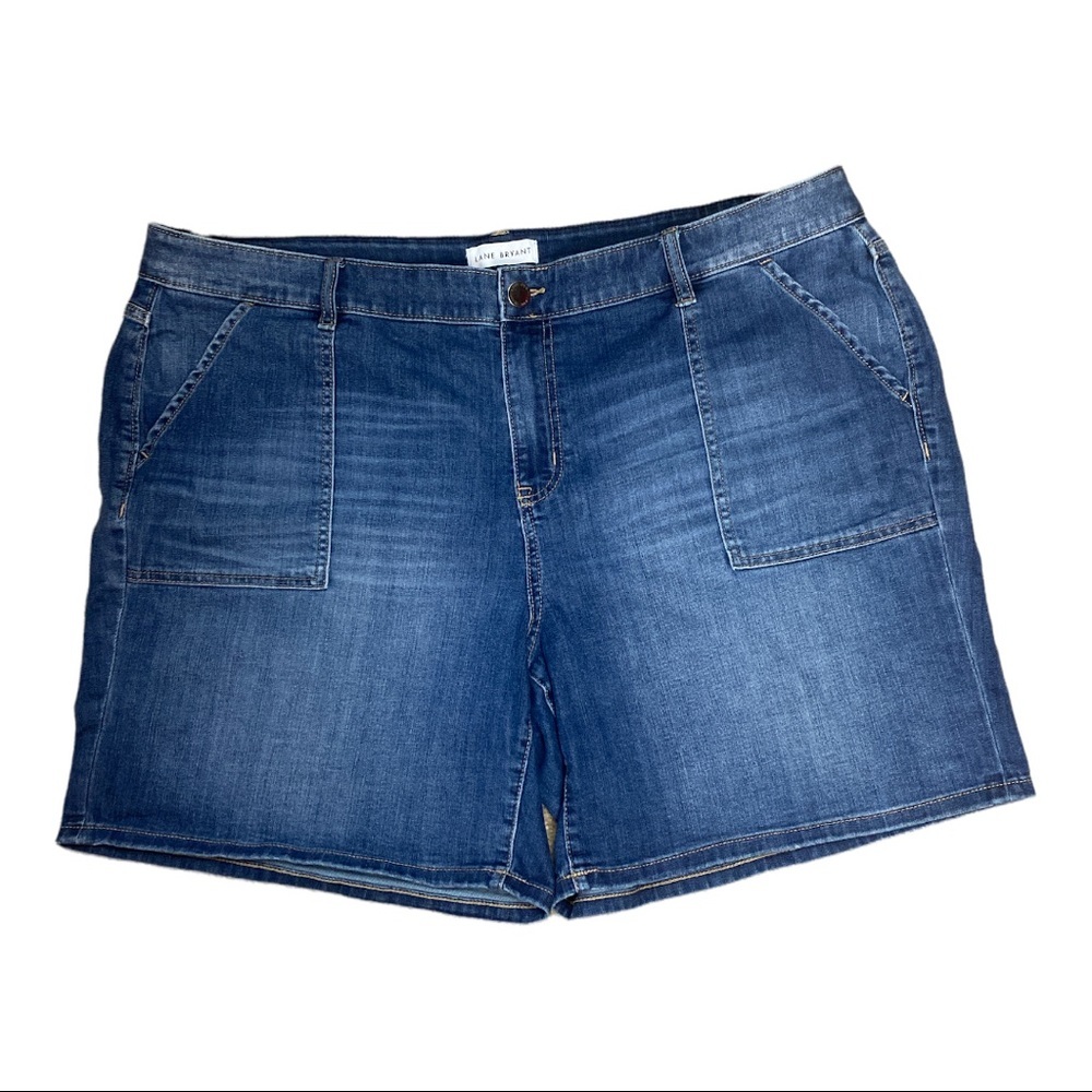 Lane Bryant Mid-Rise Girlfriend Short Medium Wash  [052]